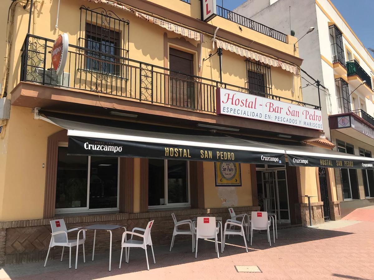 Hostal Bar San Pedro Mairena De Alcor Exterior photo